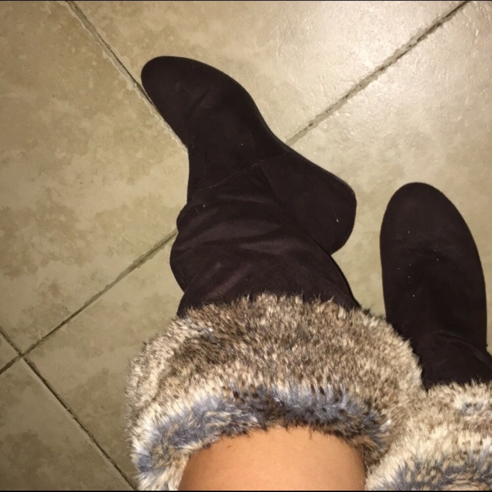Report fur boots!!